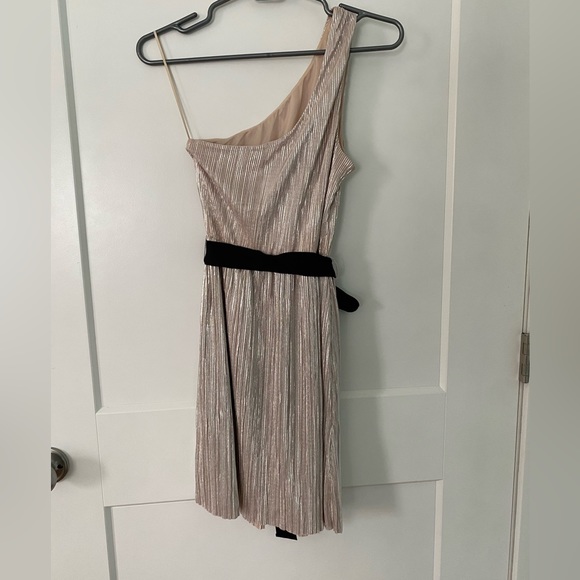 EXPRESS One Shoulder Champagne Mini Dress - Picture 2 of 3